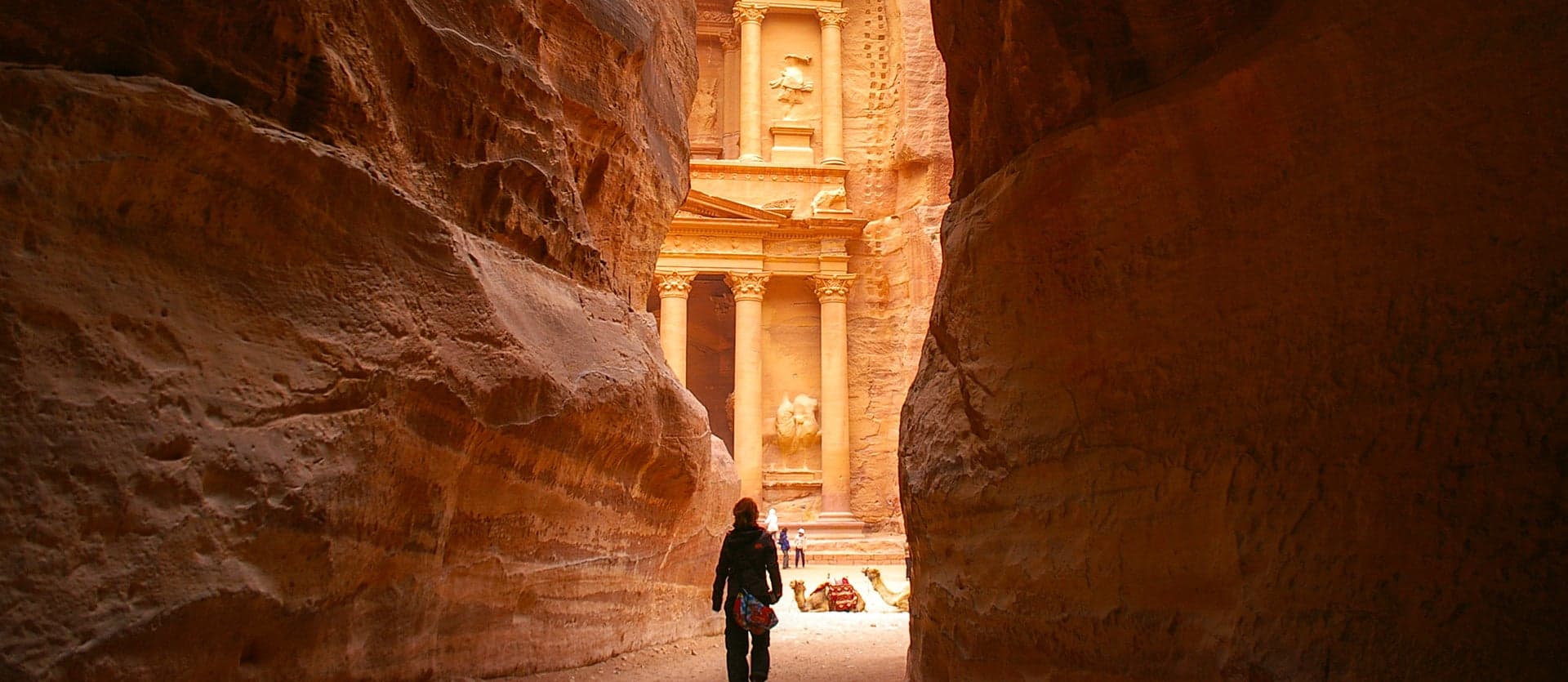 Ciudades perdidas, Desiertos y Oasis