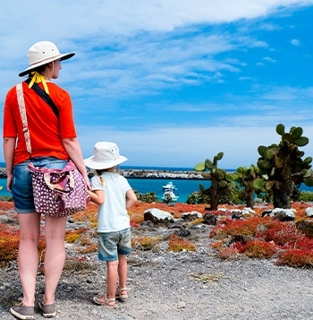 Family: Galapagos, Quito & cloud forest