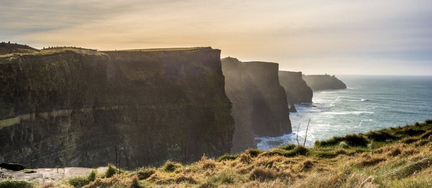 <span class="iconos separador"></span> Cliffs of Moher <span class="iconos separador"></span>