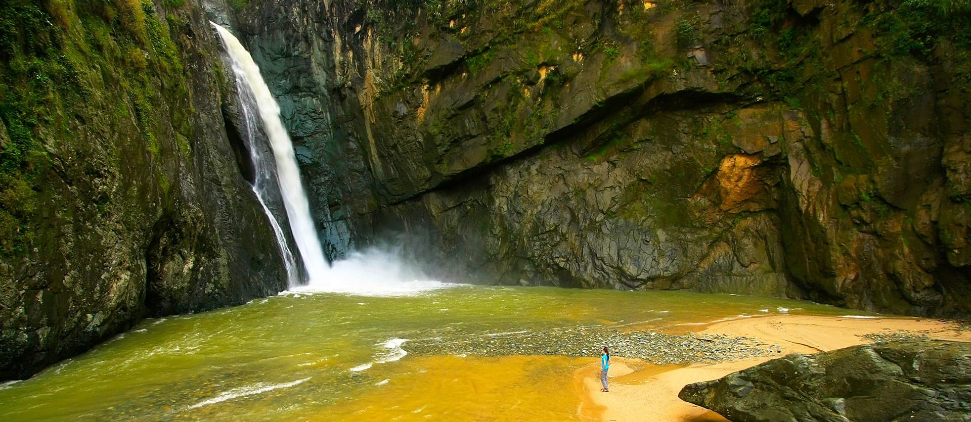 Jimenoa Waterfall <span class="iconos separador"></span> Santo Domingo
