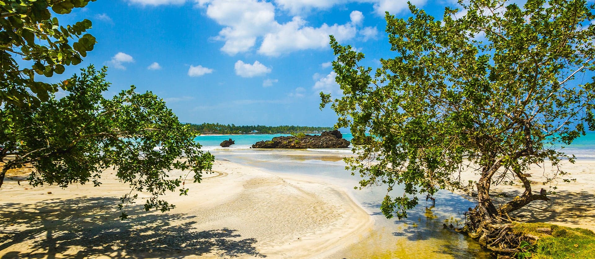 Las Terrenas <span class="iconos separador"></span> Samana Peninsula