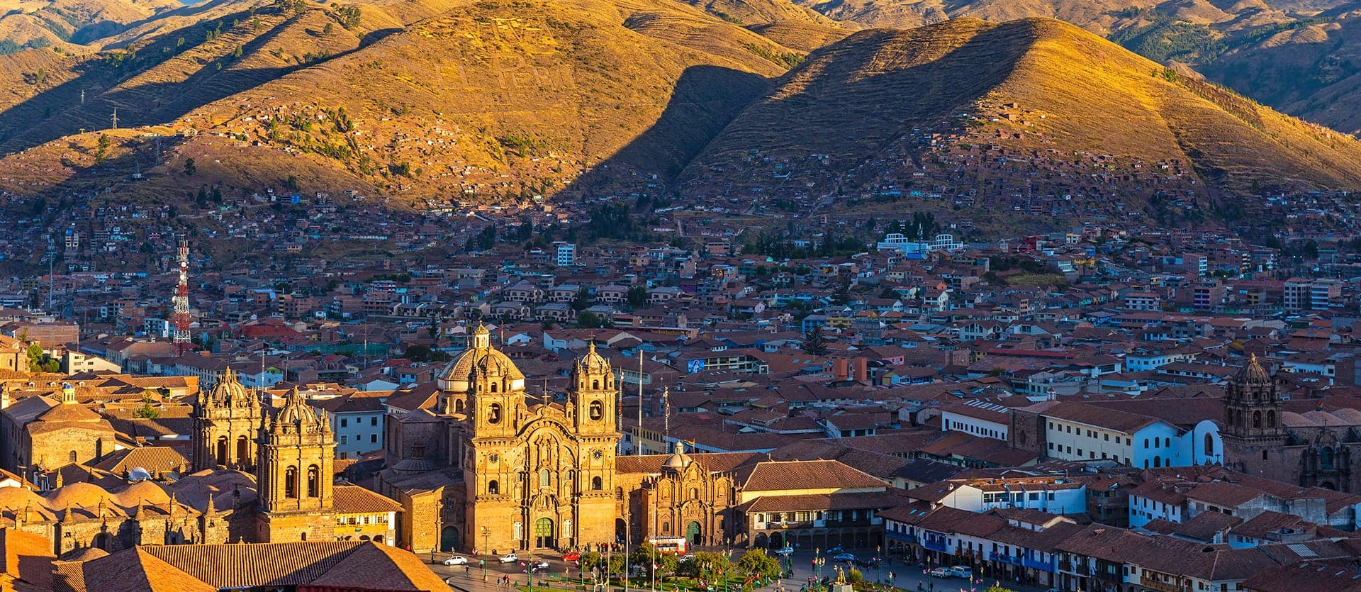 <span class="iconos separador"></span> Cuzco <span class="iconos separador"></span>