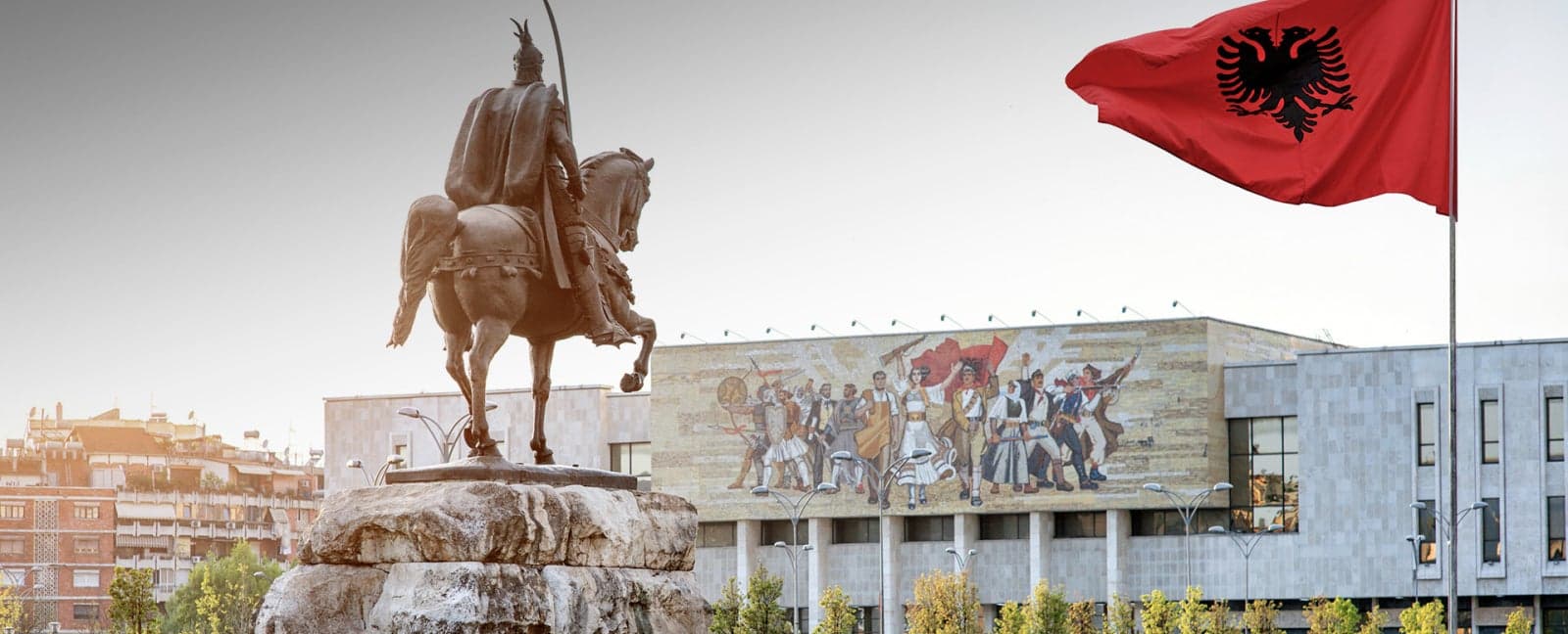 España - Tirana