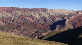 Colourful valley of Quebrada de Humahuaca de 4 colores
